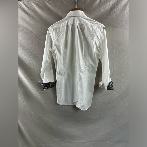 Plain White Casual Shirt With Paisley Insert - Picture 4 of 6
